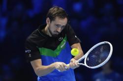 开云体育官方网站-英国网球队完胜美国网球队，梅德韦杰夫绝境逆转的简单介绍