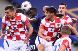 开云体育中国-惊天逆转！世界杯战队挺进四强