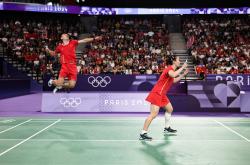 开云平台-关于中国队完胜印度队，郑思维刷新纪录的信息