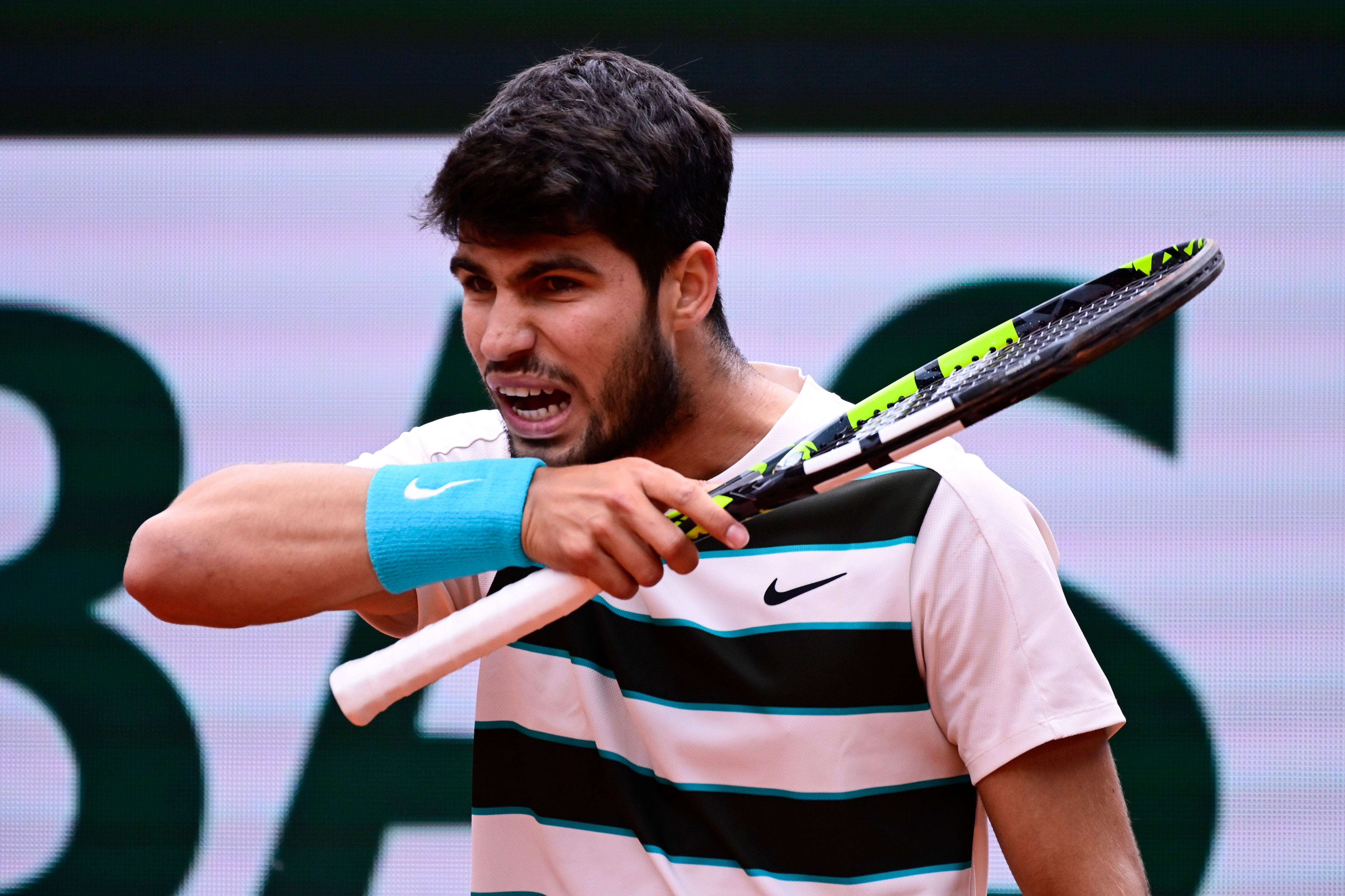 英国网球队完胜日本网球队，阿尔卡拉斯送出助攻的简单介绍