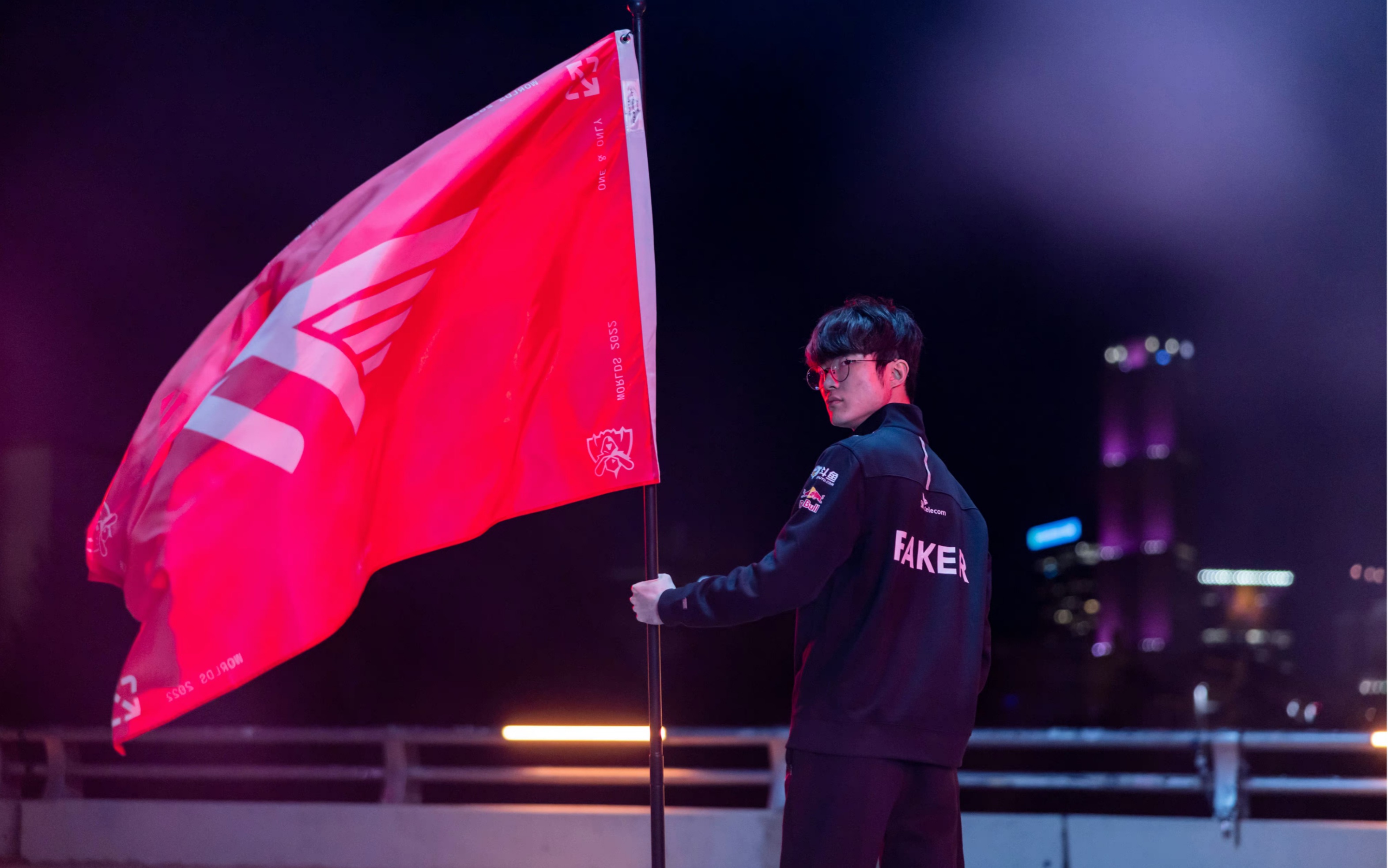 S赛选手赛后落泪,背后故事感人的简单介绍 S赛选手赛后落泪,背后故事感人的简单介绍